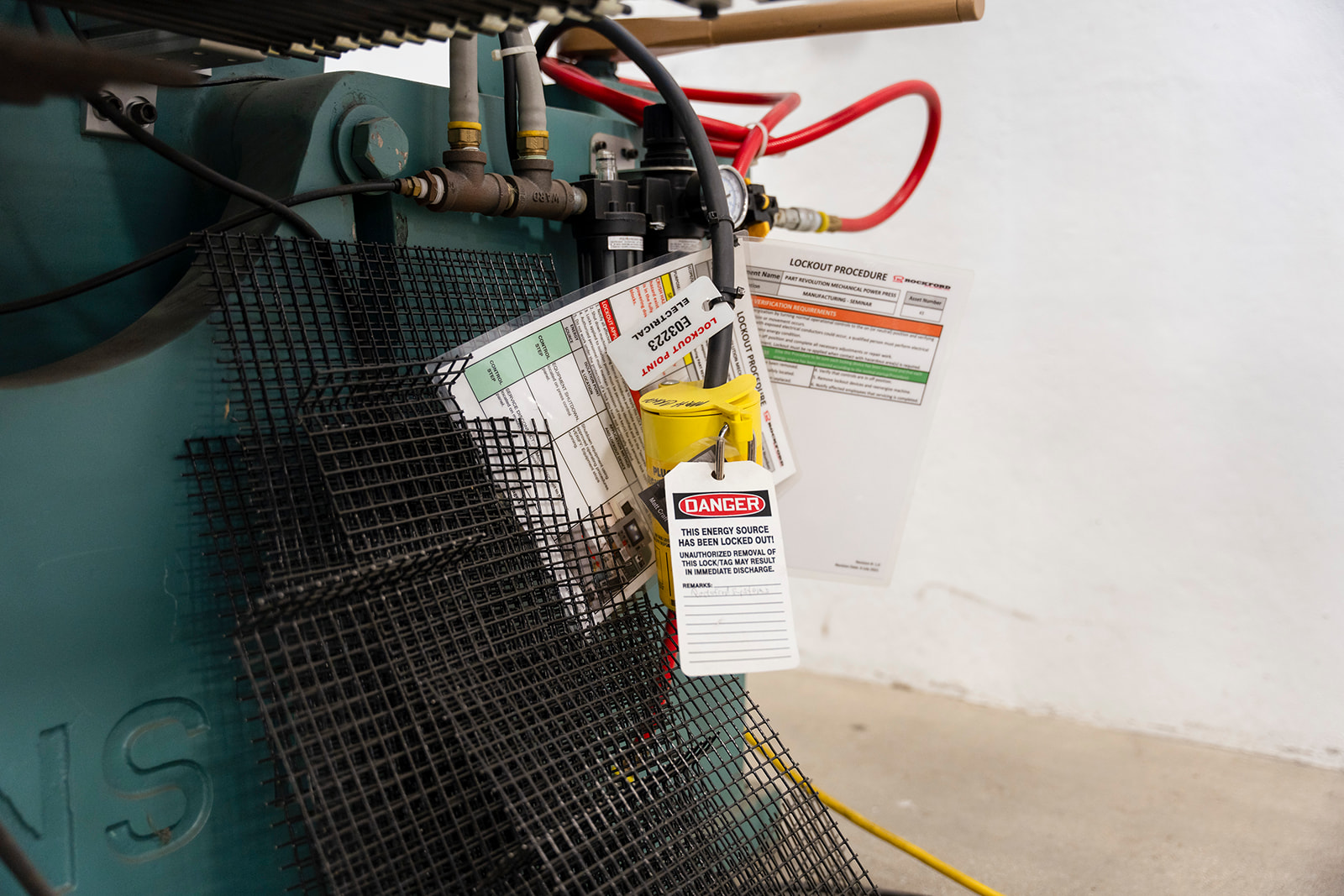 Wentworth LOTO locked out energy source