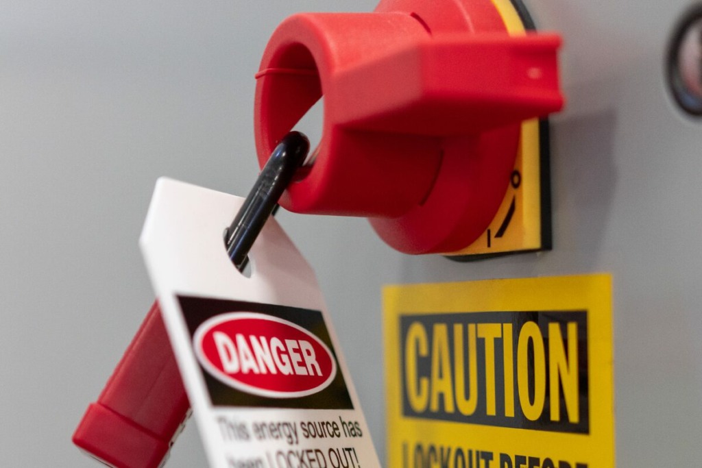 when lockout tagout is required - loto on a grey machine